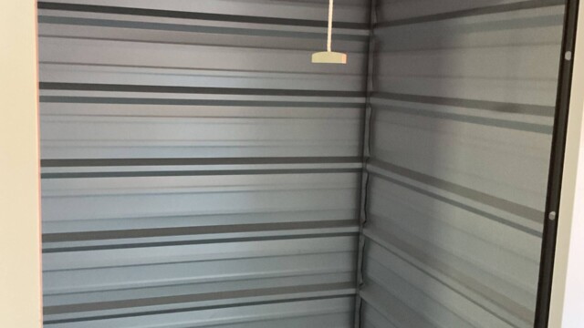 climate-controlled storage unit